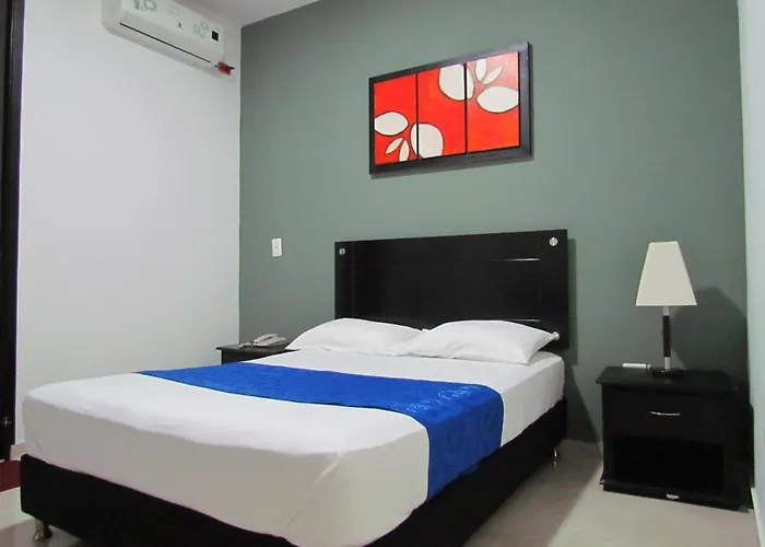 Hotel Diamonds